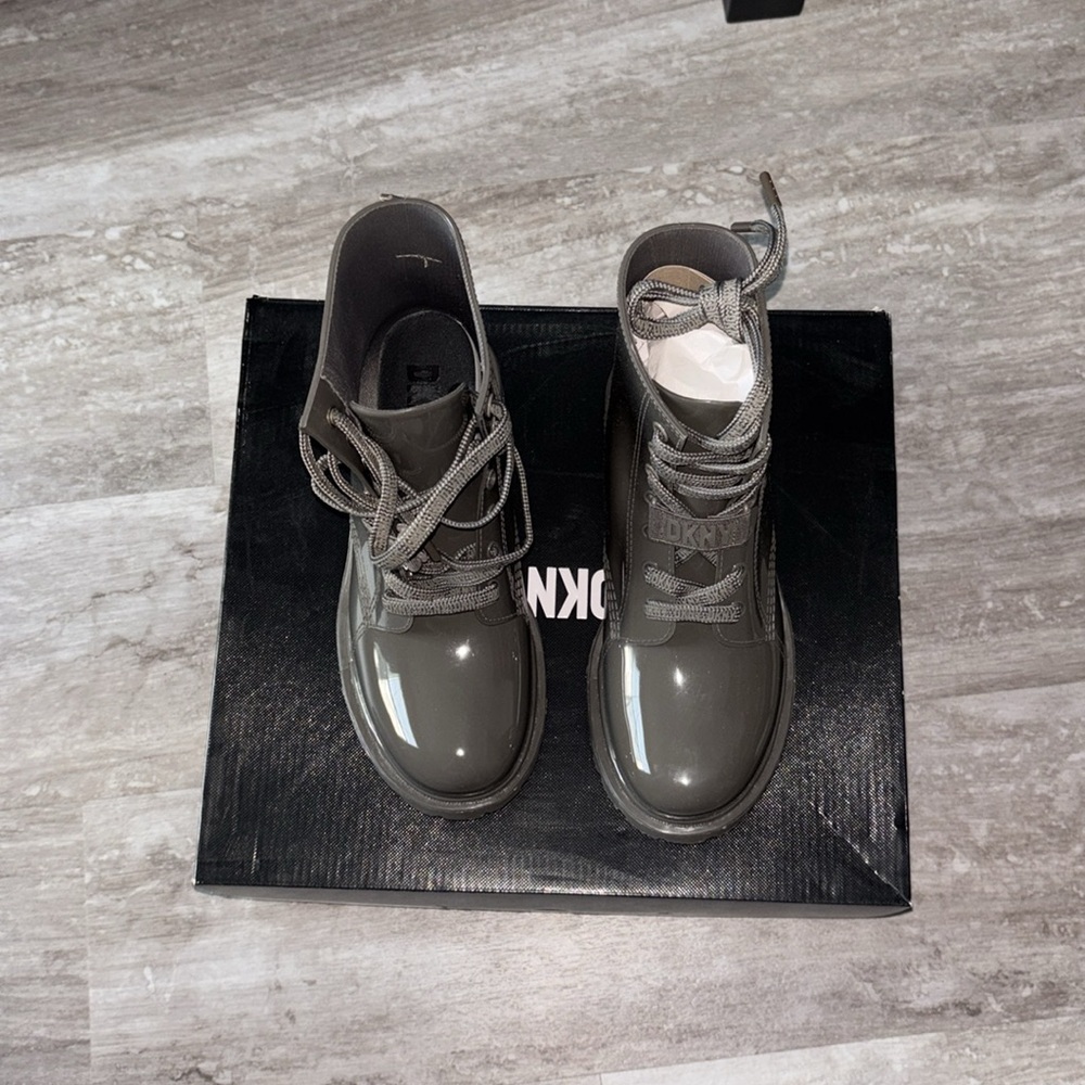 DKNY lace up rain boots - Picture 7 of 9